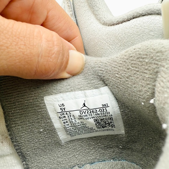 Air Jordan 4 Retro SE Craft Photon Dust (GS) - Youth Kids Sneakers - Gray Shoes - Picture 8 of 11